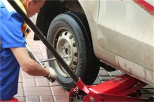 毕节附近拖车24小时服务热线电话